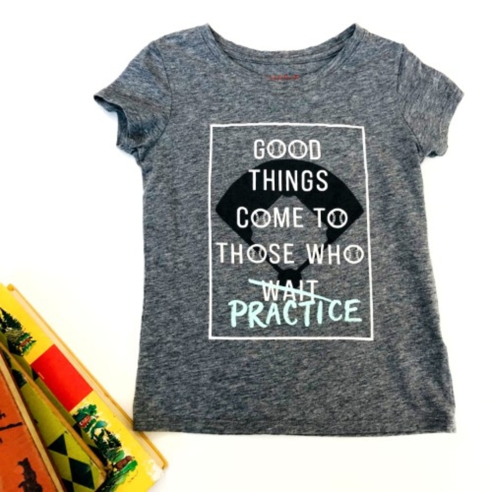 Cat & Jack Girls Softball Baseball T-Shirt XS 4/5